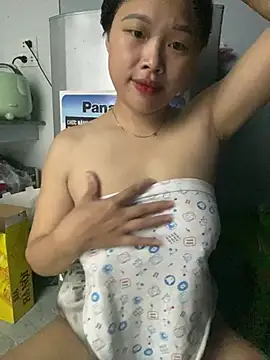 Emxinhka1 online show from 4, 8, 2026