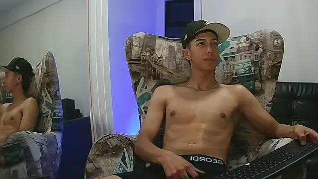 Snapshot of Matt_Jonnes chatting on 3, 3, 2026 Matt Jonnes online show from 3, 3, 2026