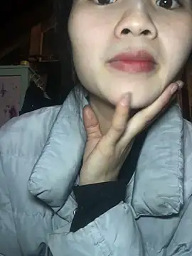 uyensexy online show from 5, 2, 2026