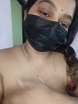 Aliya Hott online show from 5, 6, 2026