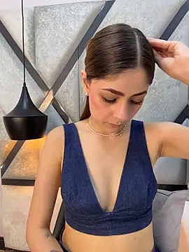 Snapshot of AriaWillssX chatting on 8, 2, 2026 AriaWillssX online show from 8, 2, 2026