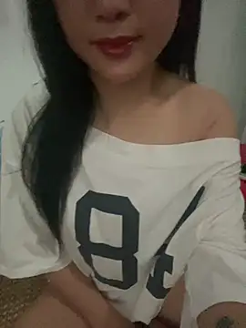 hotgirl-sexy online show from 18, 4, 2026