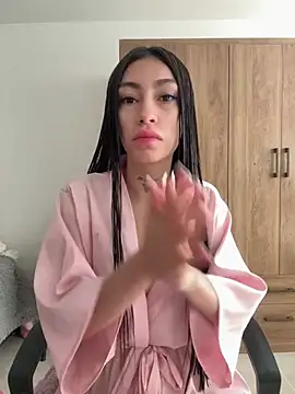 Bonny Eva online show from 26, 6, 2026