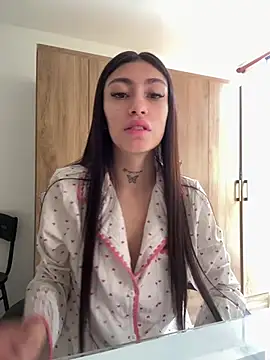 Bonny Eva online show from 24, 6, 2026