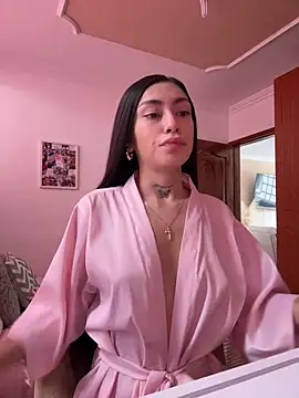 Bonny Eva online show from 16, 4, 2026