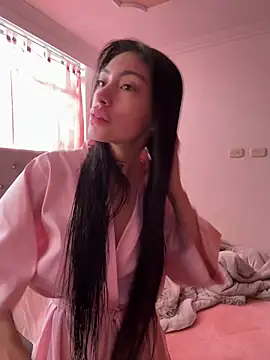 Bonny Eva online show from 10, 5, 2026
