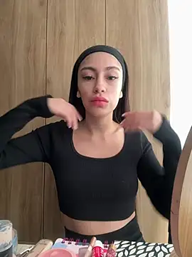 Bonny Eva online show from 2, 7, 2026