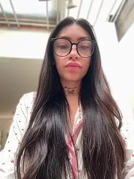 Bonny Eva online show from 8, 7, 2026