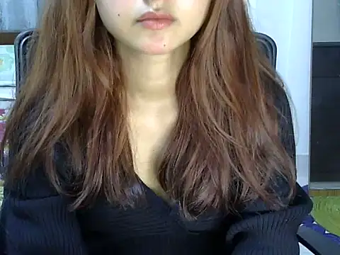 Maaya khan online show from 5, 3, 2026