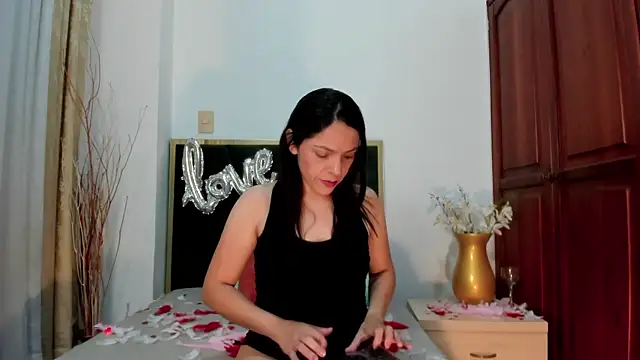 AnnaBroooks online show from 15, 2, 2026