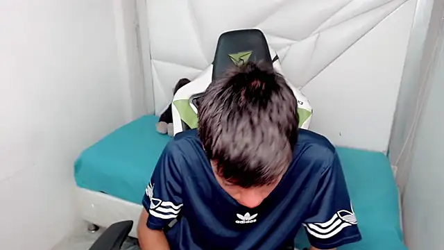 Liarr  online show from 4, 3, 2026