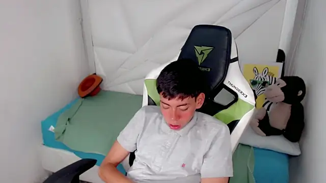 Liarr  online show from 16, 2, 2026