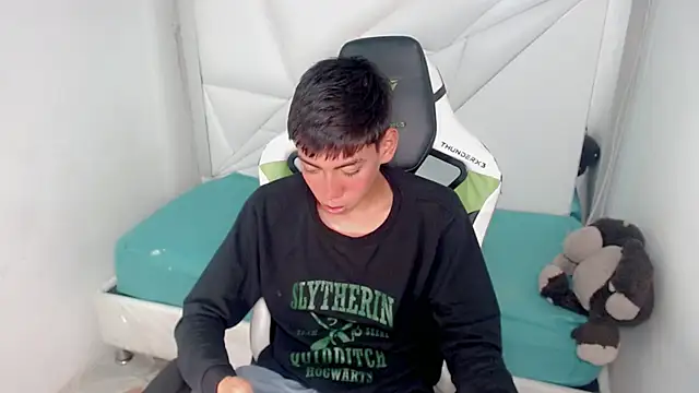 Liarr  online show from 24, 2, 2026