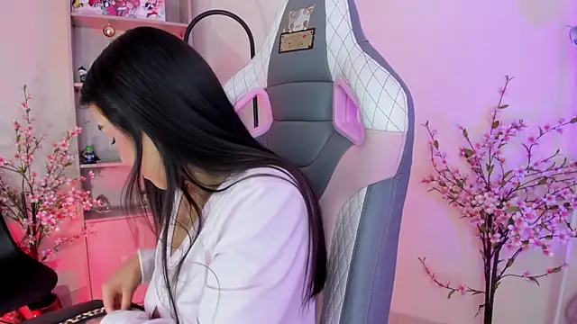 Snapshot of mavi_boo chatting on 25, 2, 2026 mavi boo online show from 25, 2, 2026