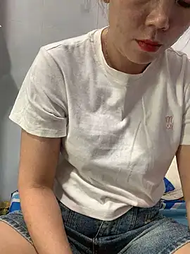 Baby-lovely69 online show from 14, 3, 2026