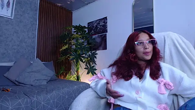 saphire  online show from 11, 2, 2026