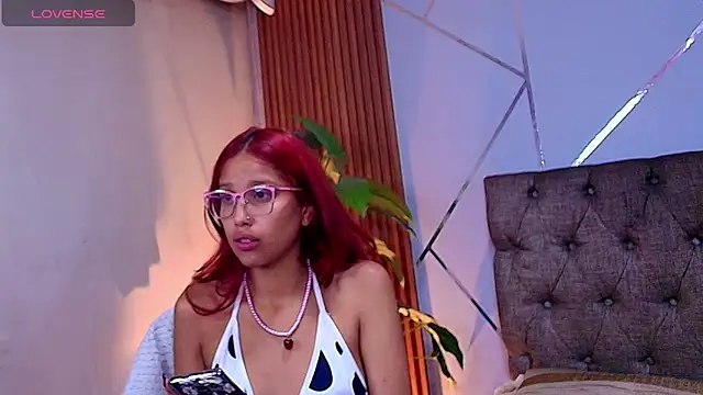 saphire  online show from 24, 3, 2026