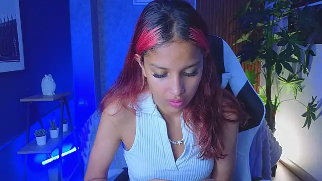 Snapshot of saphire_ chatting on 22, 6, 2026 saphire online show from 22, 6, 2026
