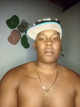 Snapshot of Leyder31 chatting on 21, 2, 2026 Leyder31 online show from 21, 2, 2026