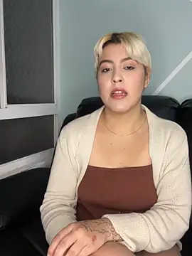 Snapshot of Dakota_Bailey chatting on 14, 2, 2026 Dakota Bailey online show from 14, 2, 2026