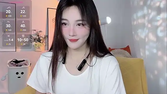 Lisa-295188 online show from 20, 3, 2026