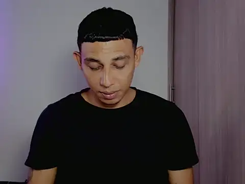 nilo2021 online show from 7, 6, 2026
