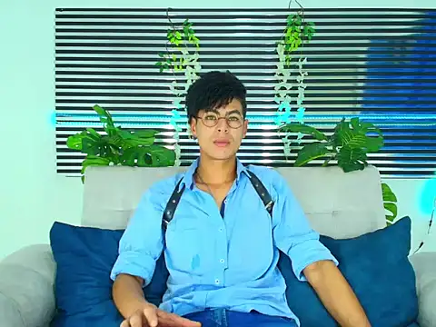 Snapshot of ThiiagoSaeenz chatting on 2, 2, 2026 ThiiagoSaeenz online show from 2, 2, 2026