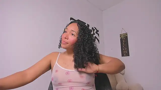 Nia13 online show from 12, 4, 2026