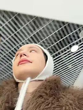 MiaTee online show from 13, 2, 2026