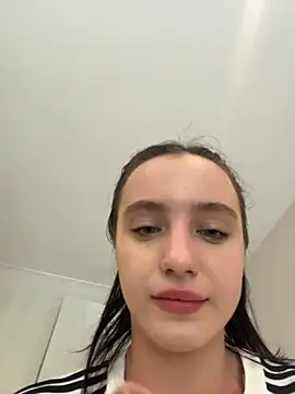 MiaTee online show from 20, 3, 2026