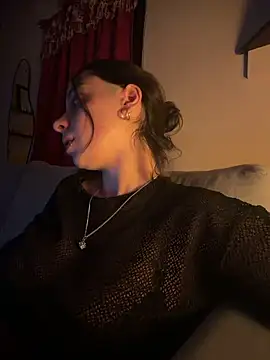 Sweetgirl44hott online show from 29, 3, 2026