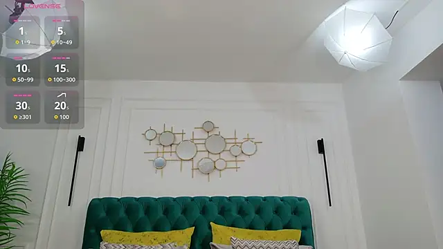 IrisLayne online show from 15, 4, 2026