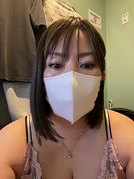 Mitsuco surflady online show from 23, 4, 2026