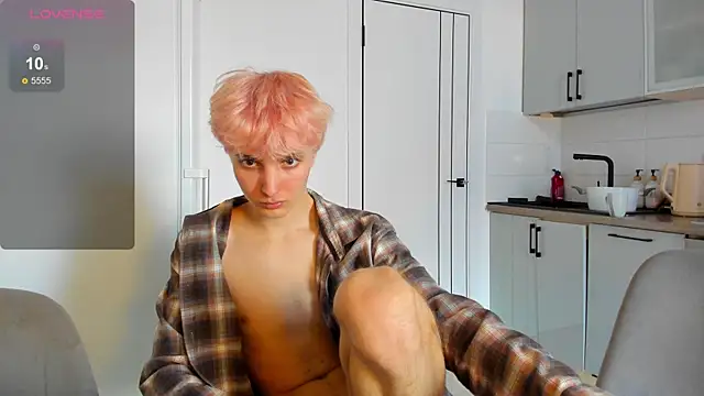 bunnyblush67 online show from 14, 4, 2026