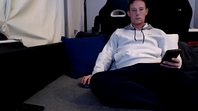 Snapshot of Sexy_Ass_Mike chatting on 9, 2, 2026 Sexy Ass Mike online show from 9, 2, 2026