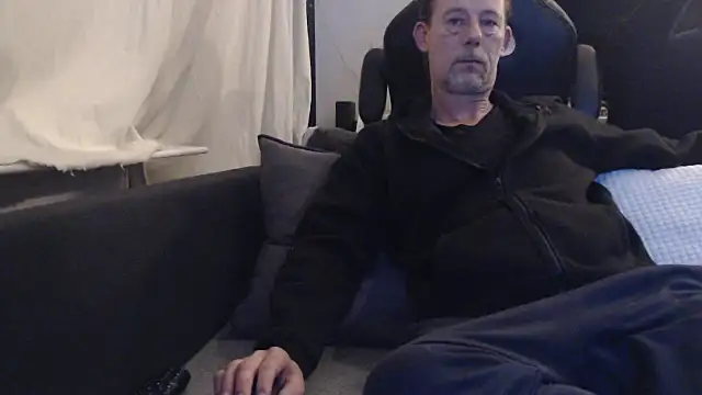 Snapshot of Sexy_Ass_Mike chatting on 19, 2, 2026 Sexy Ass Mike online show from 19, 2, 2026