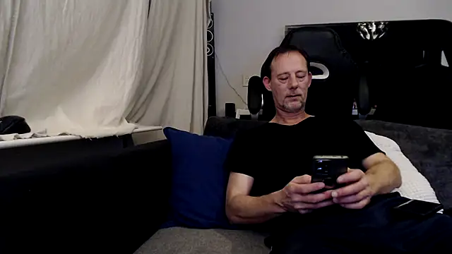 Snapshot of Sexy_Ass_Mike chatting on 18, 2, 2026 Sexy Ass Mike online show from 18, 2, 2026