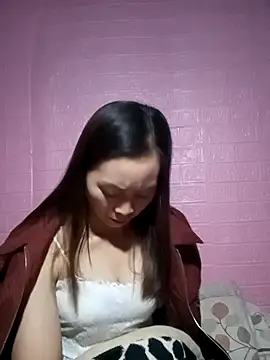 Snapshot of Weygt_thest chatting on 3, 2, 2026 Weygt thest online show from 3, 2, 2026