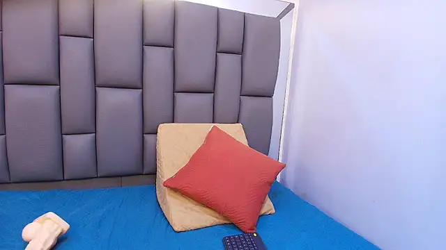Snapshot of melany_roberts_ chatting on 17, 6, 2026 melany roberts online show from 17, 6, 2026