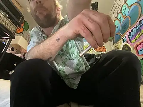 gothboiplzty online show from 11, 5, 2026