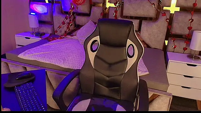 Snapshot of cristal__violetaa chatting on 21, 2, 2026 cristal violetaa online show from 21, 2, 2026