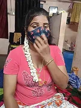 Snapshot of Madhusri_Tamil_Telugu chatting on 26, 5, 2026 Madhusri Tamil Telugu online show from 26, 5, 2026
