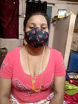 Snapshot of Madhusri_Tamil_Telugu chatting on 28, 4, 2026 Madhusri Tamil Telugu online show from 28, 4, 2026