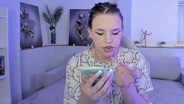 Snapshot of Madison_dolly chatting on 3, 2, 2026 Madison dolly online show from 3, 2, 2026