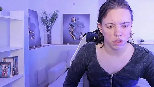 Snapshot of Madison_dolly chatting on 23, 2, 2026 Madison dolly online show from 23, 2, 2026