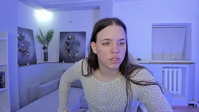 Snapshot of Madison_dolly chatting on 4, 2, 2026 Madison dolly online show from 4, 2, 2026