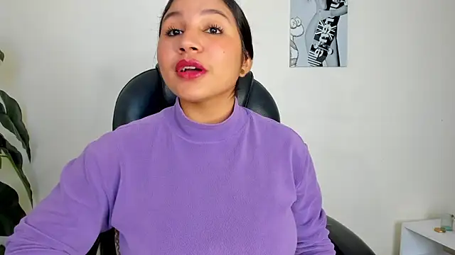 Victoria Rosee online show from 4, 2, 2026