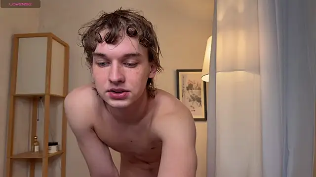 Friday gay dude online show from 28, 3, 2026