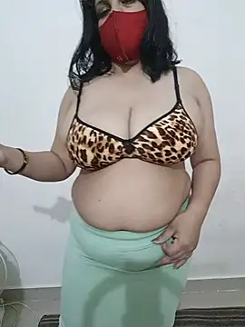 Snapshot of Ruby1hot2 chatting on 5, 6, 2026 Ruby1hot2 online show from 5, 6, 2026