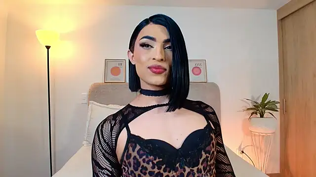 KarolPortellaa online show from 5, 4, 2026